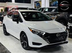 نيسان فيرسا